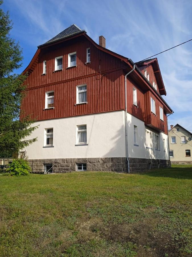 Ok Ferien - Altes Bahnhaus Apartman Muldenhammer Kültér fotó
